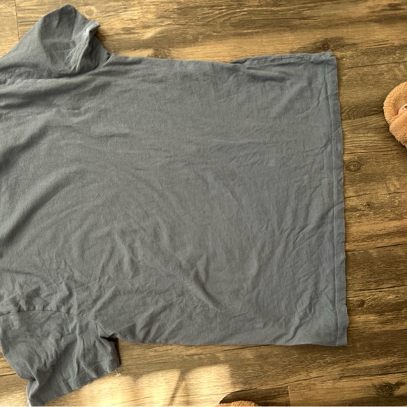 90s Old Navy Gray Boys to Men Graphic Tee - Picture 4 of 4